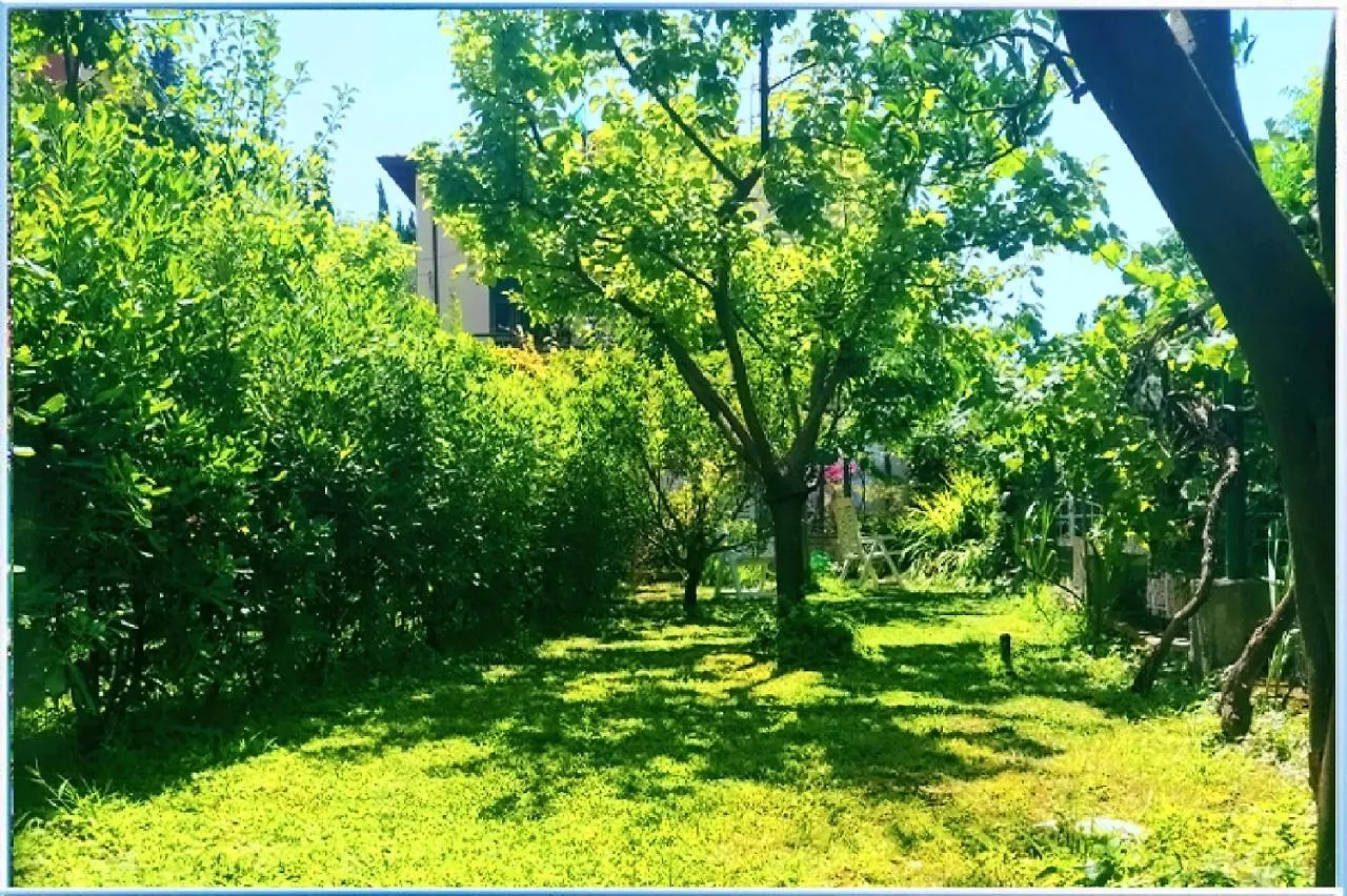 Il Giardino Segreto Villa Lerici Italy
